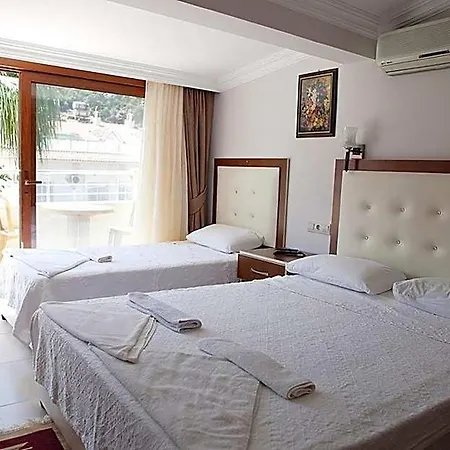Can Apartments * Marmaris